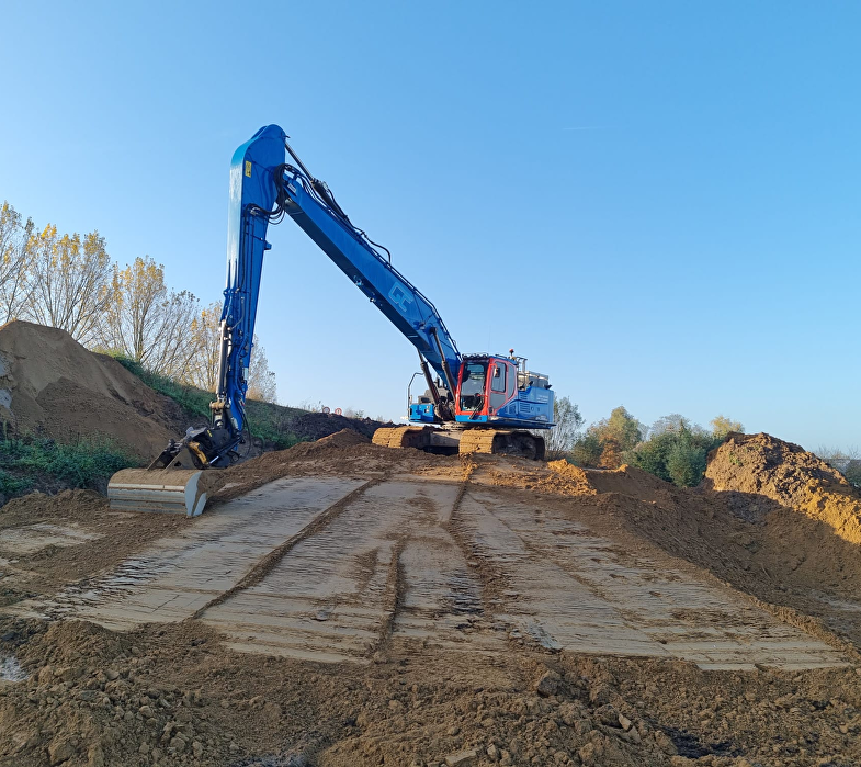Graafmachine rups semi long front 30 ton (Doosan DX300SLF-5)