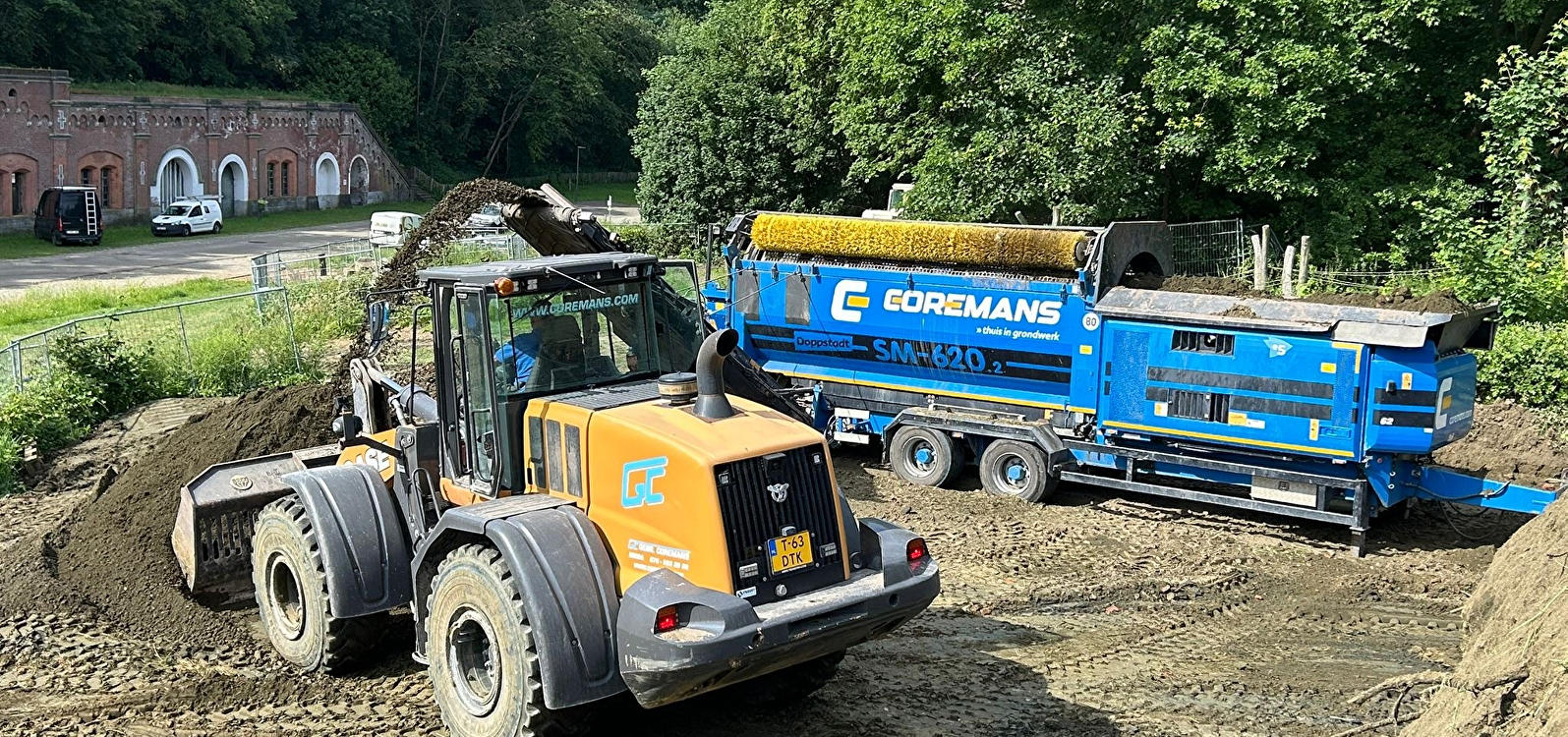 8.000 m³ grond gezeefd voor herontwikkeling Fort Mortsel