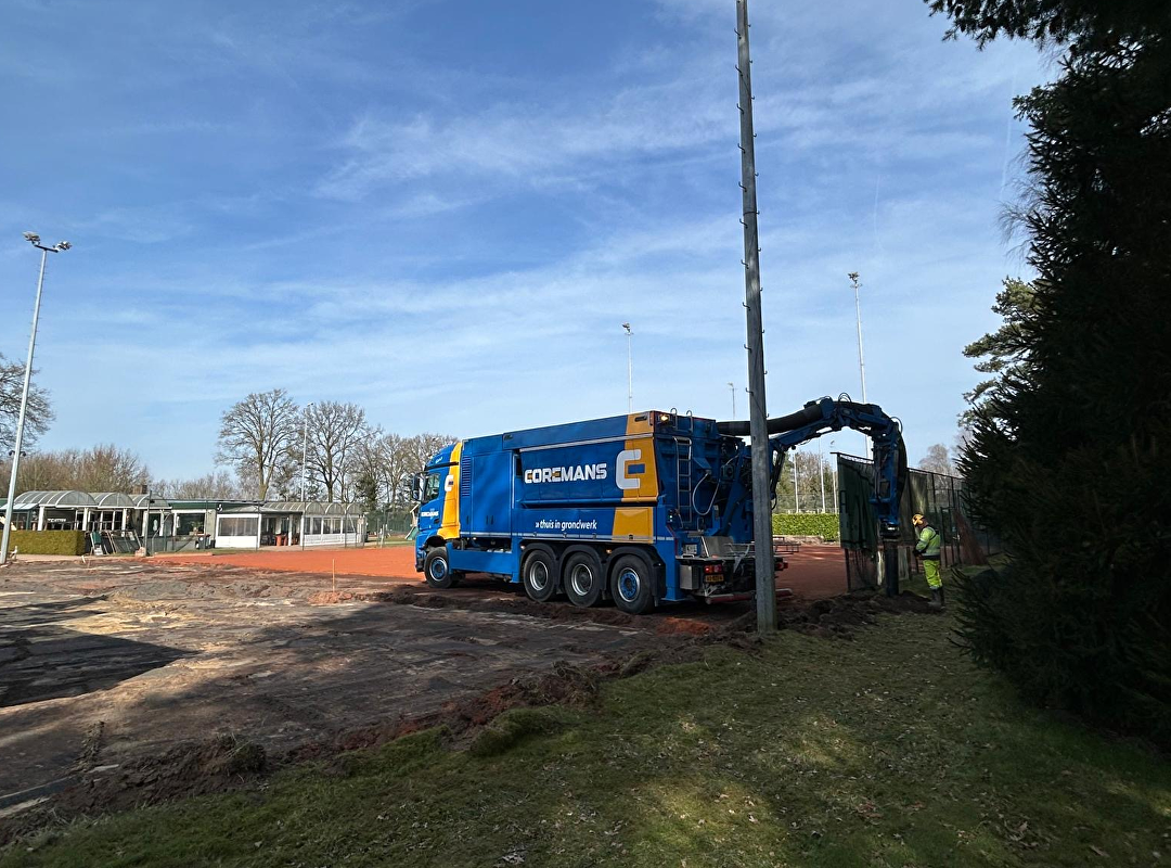 Zuiggraafwagen huren bij Coremans?